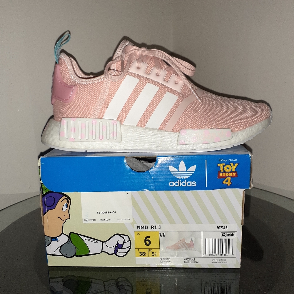 Adidas | Disney Toy Story Bo Peep NMD_R1 J - Picture 5 of 9